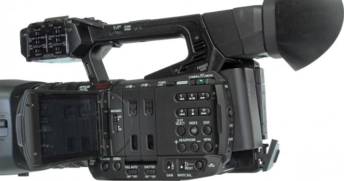 Canon XF200